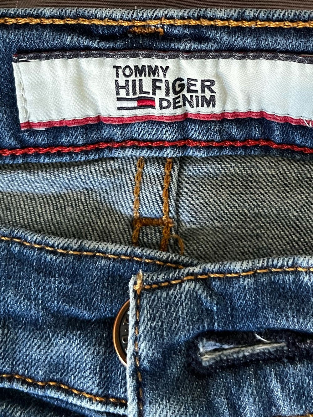 Tommy Hilfiger Slim Men's Blue Denim Jeans with Red Trim